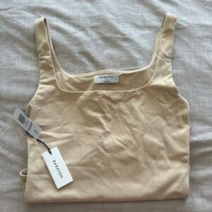 Babaton Contour Squarneck Bodysuit